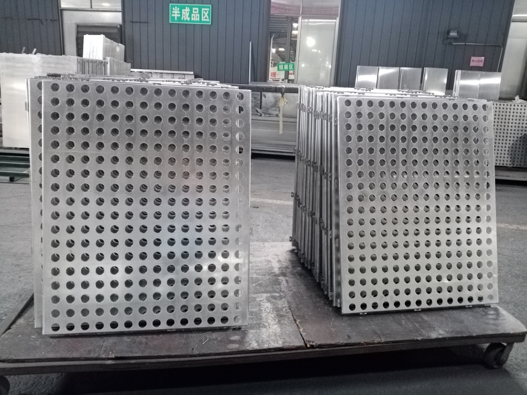 Decorative PVDF Coated Aluminum Panel For Office Building Fire Resistance